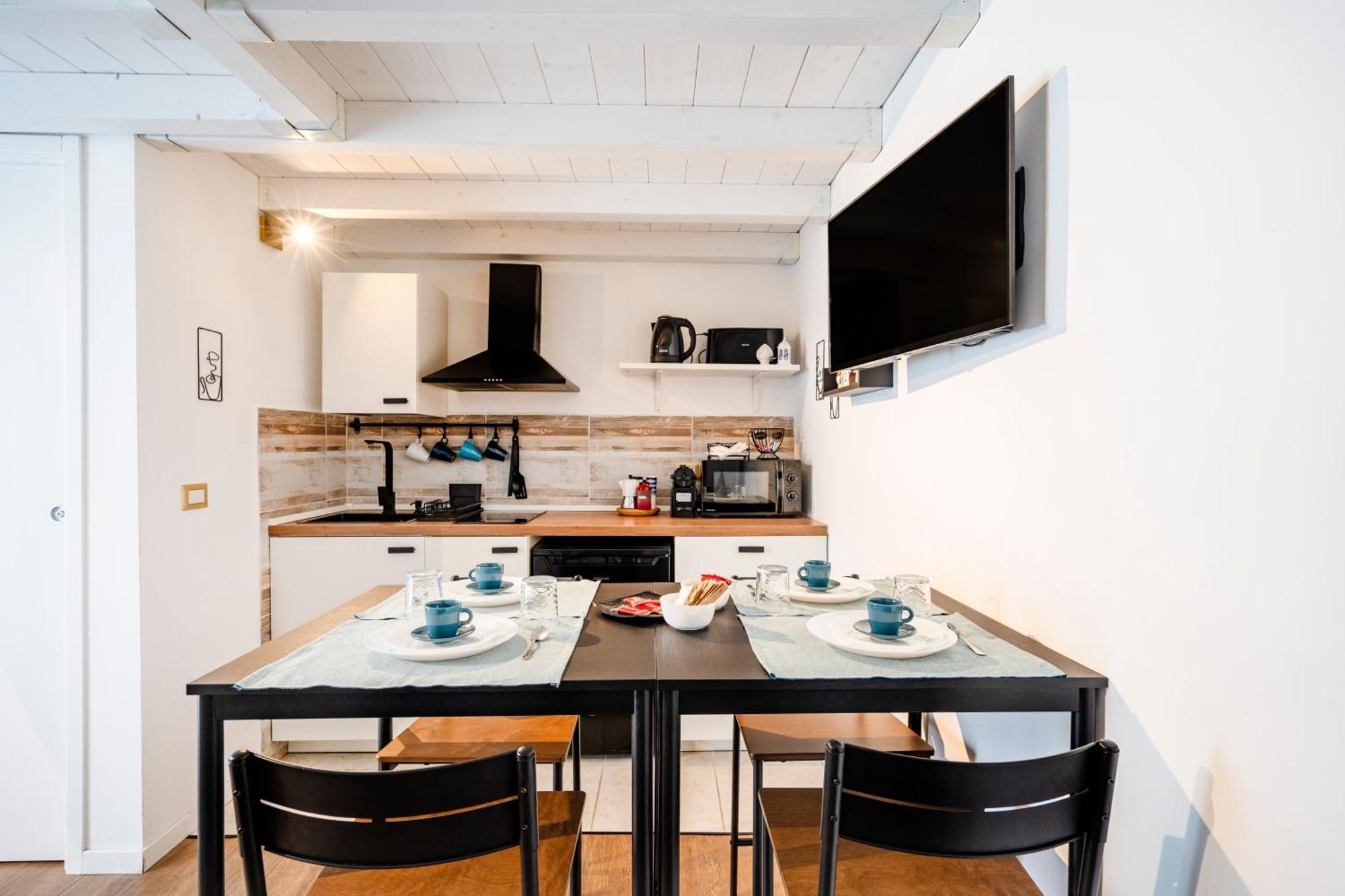 Liz Apartment Бари Экстерьер фото