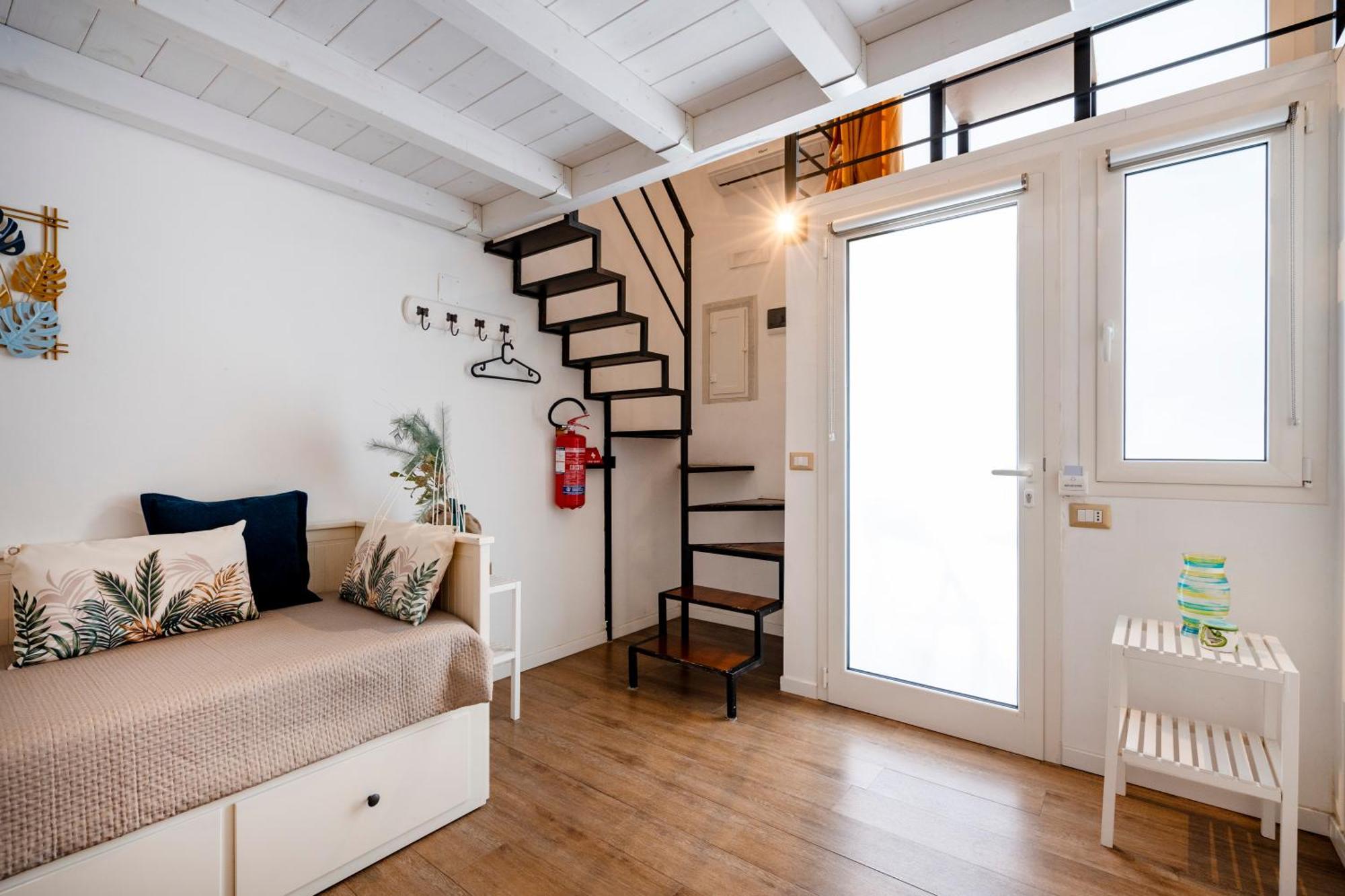 Liz Apartment Бари Экстерьер фото