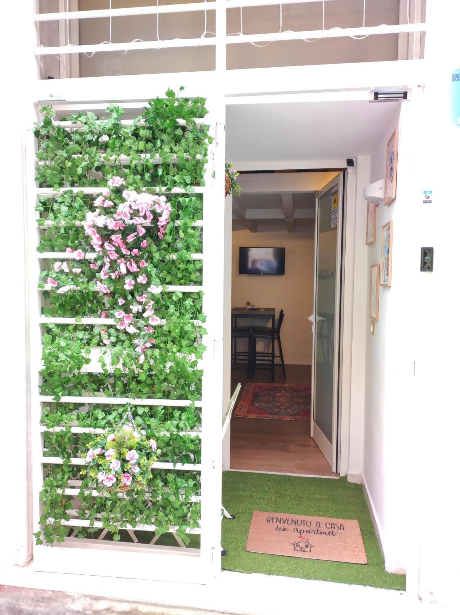 Liz Apartment Бари Экстерьер фото