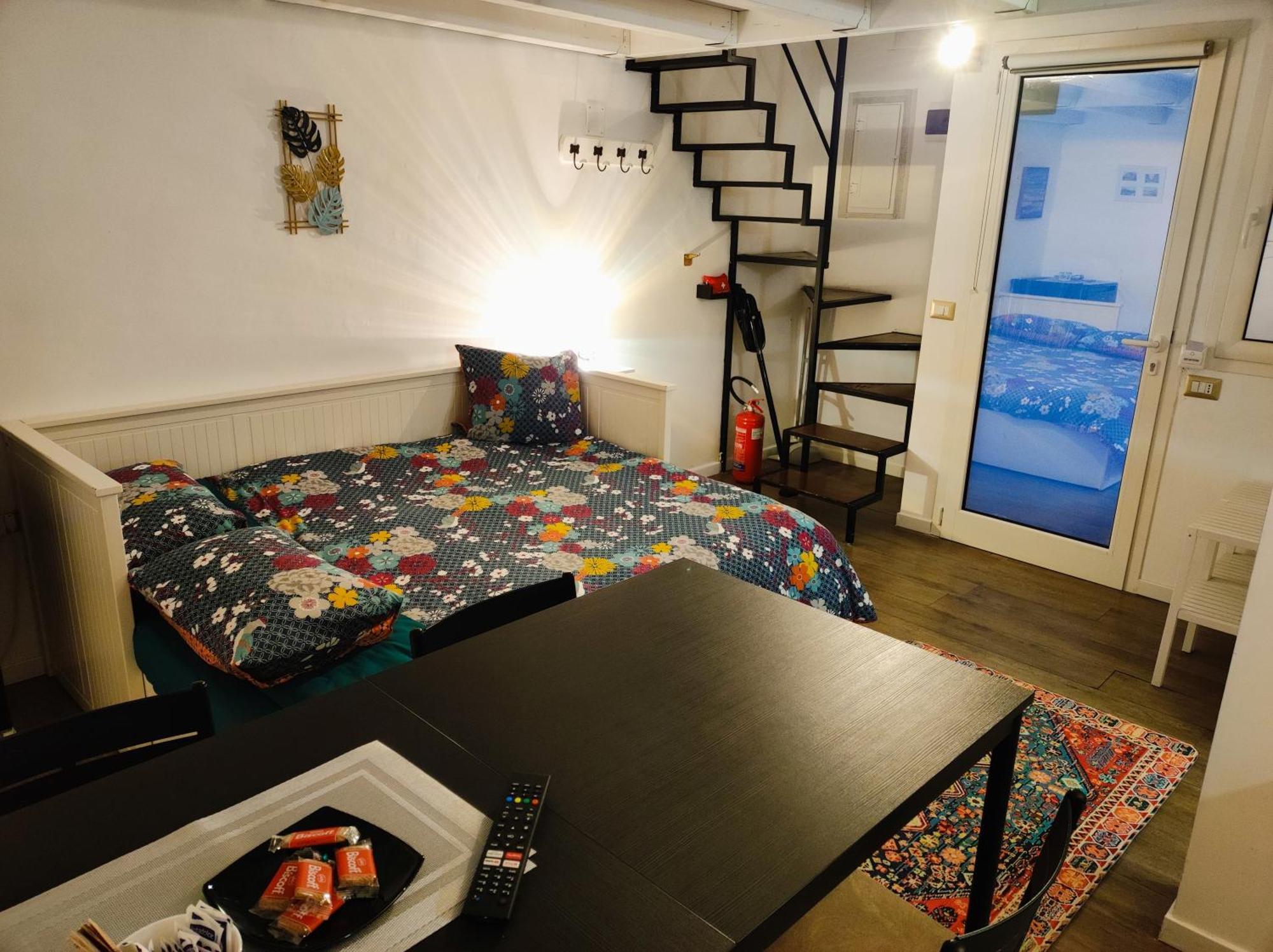 Liz Apartment Бари Экстерьер фото